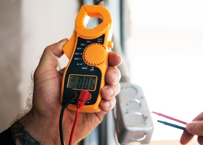 Grounding in Surge Protection: Practices and Compliance
