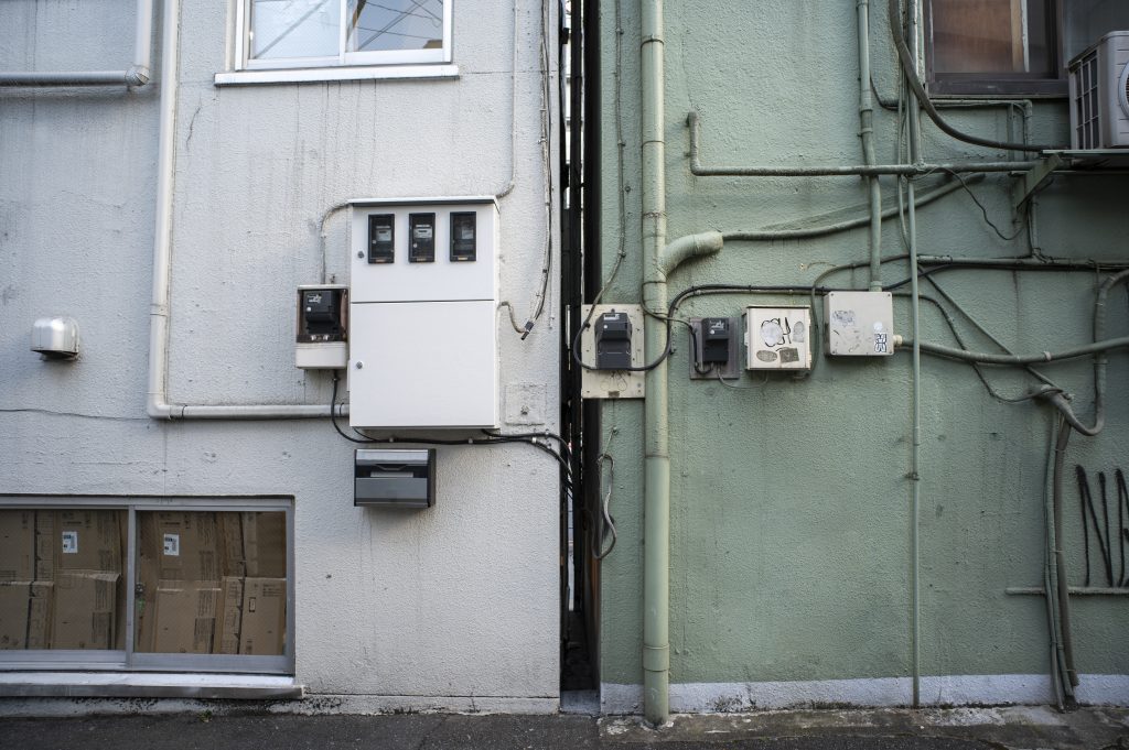 Residential and Temporary Power Applications Circuit Breaker Selection
